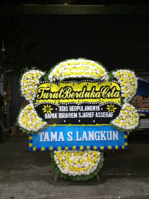 Papan Bunga Duka di Limboto Barat